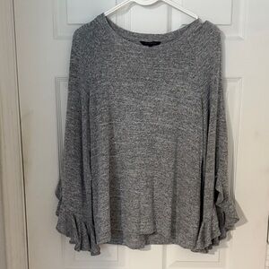 Banana Republic Gray Ruffle Sleeve Women's Top